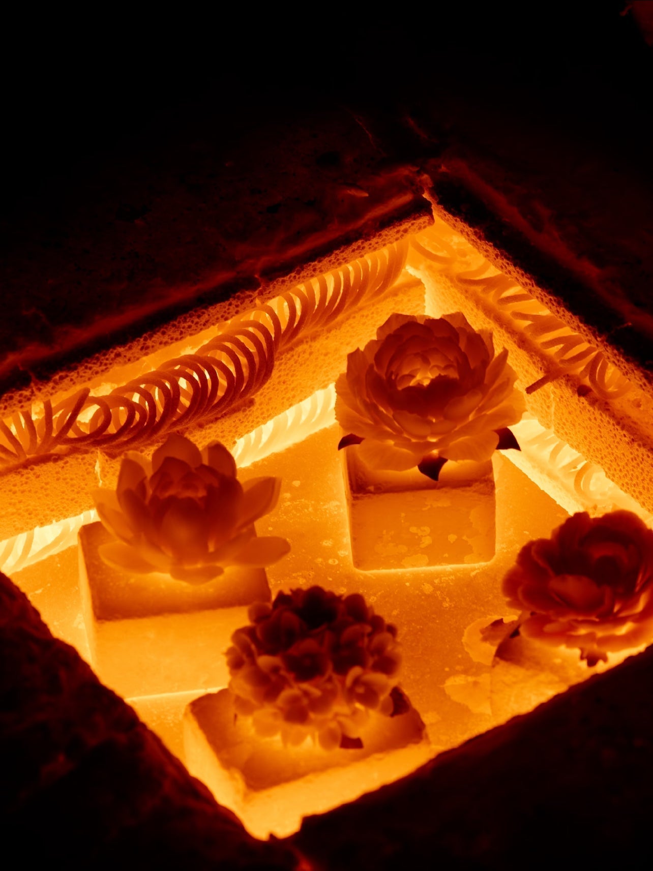 火の中から蘇る十二花神を見たことがありますか？