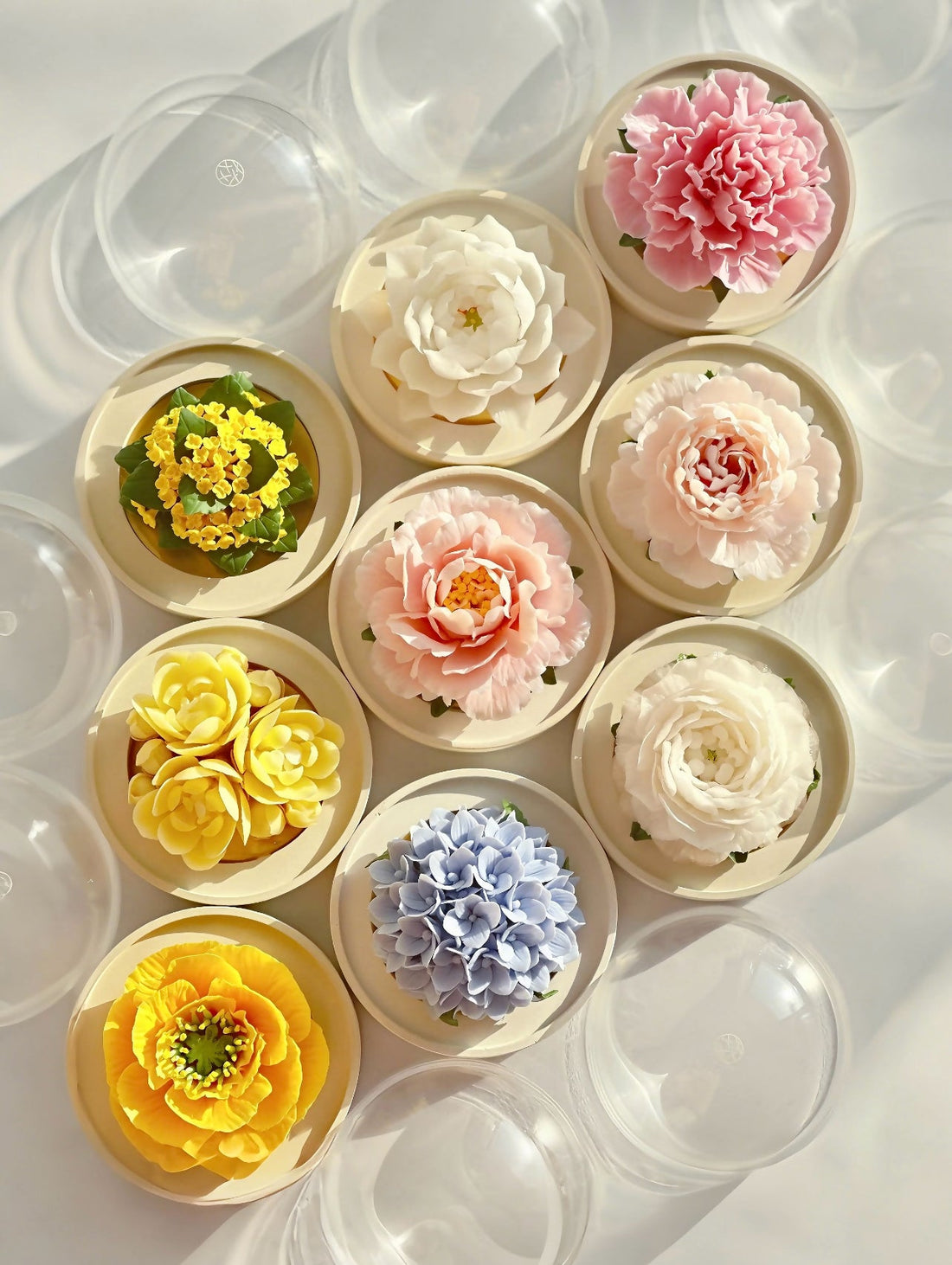 どの陶器の花も、自分にぴったりの相手を見つけることができます